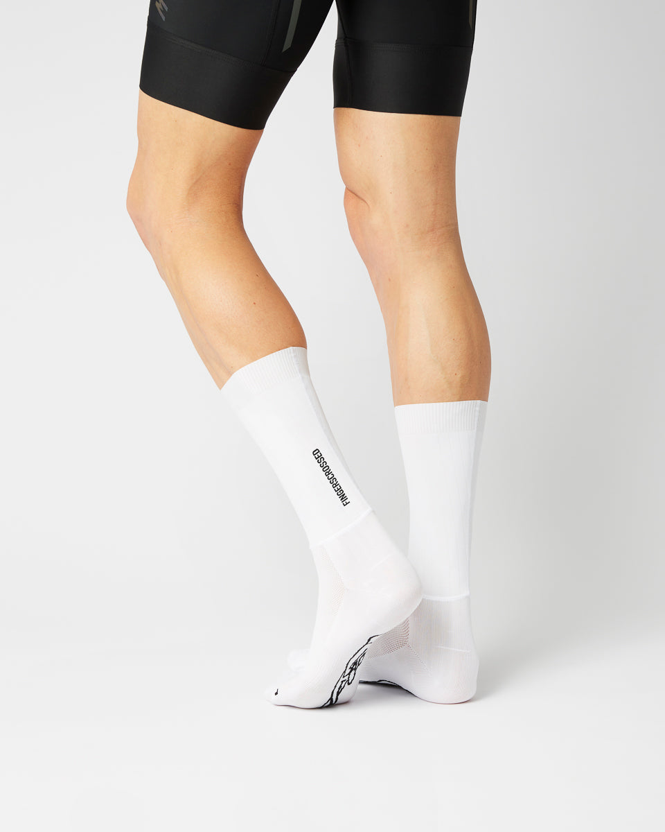 FINGERSCROSSED #AERO Vertical Logo