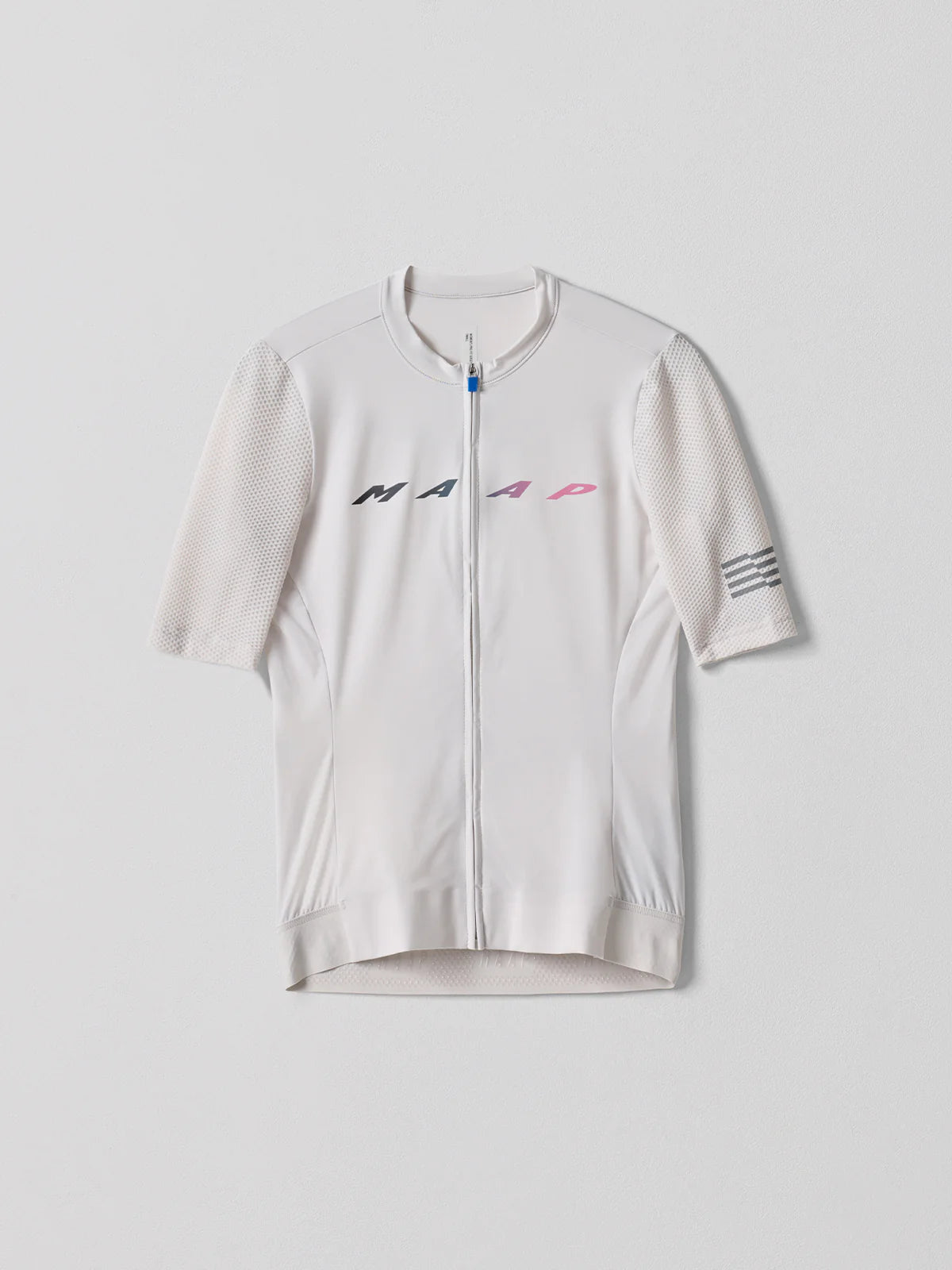 A MAAP Blurred Women's Evade Pro Base Short Sleeve Jersey 2.0 in Antarctica