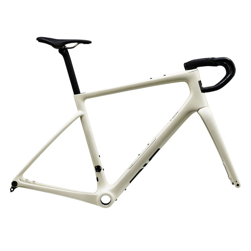 The side of an Enve Fray endurance road bike frameset in Salt