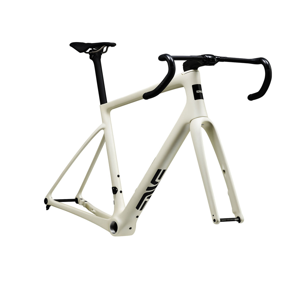 The front of an Enve Fray Endurance road bike in the salt colorway